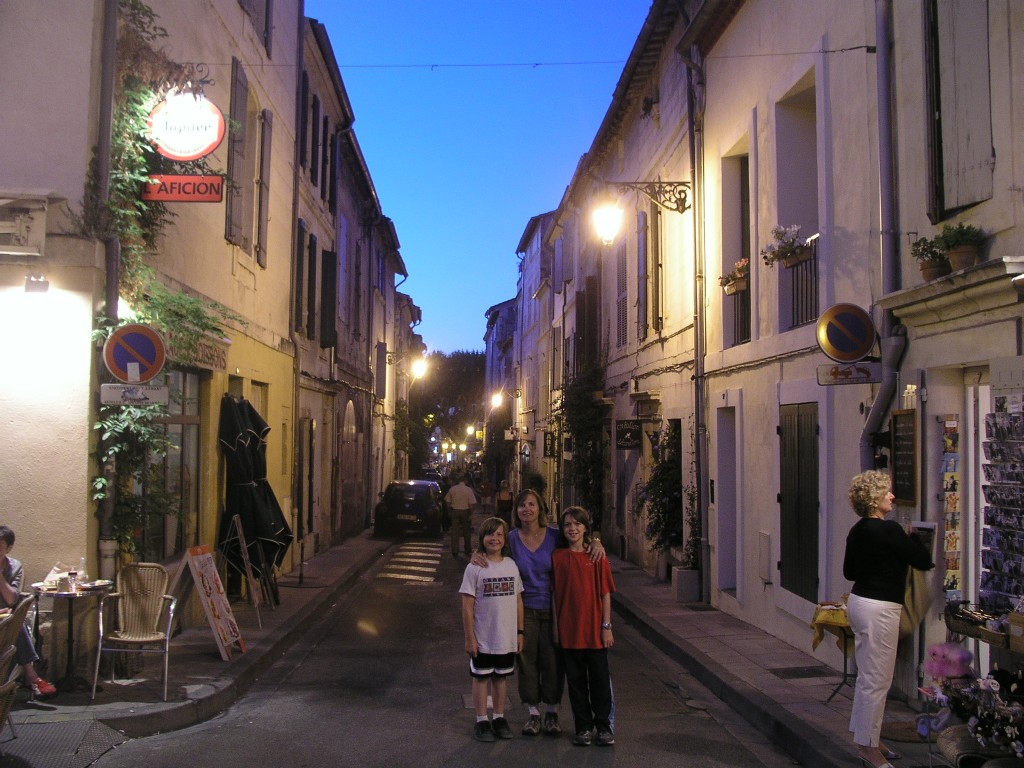 Place Voltair at dusk