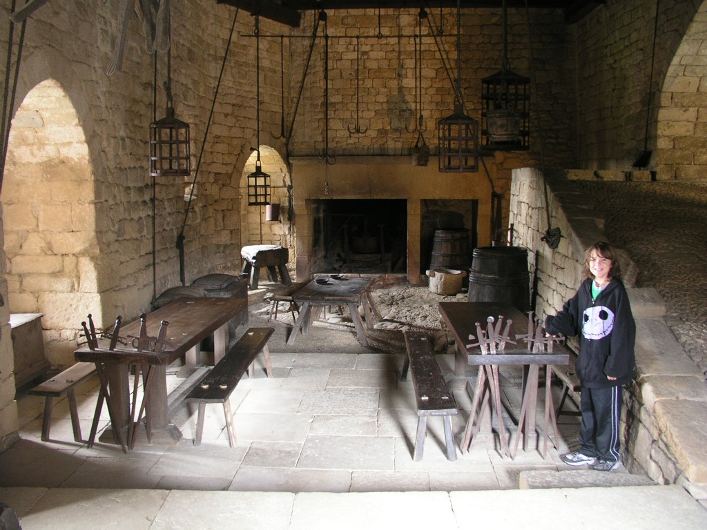 kitchen in the casle in beynac