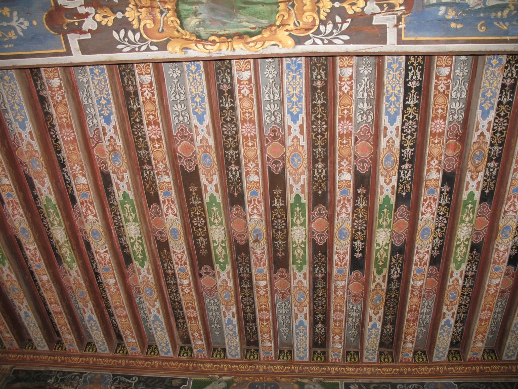 Cheverny french ceiling