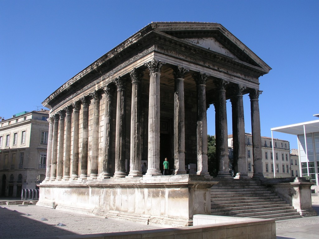 N&icirc;mes - Maison Carr&eacute;e