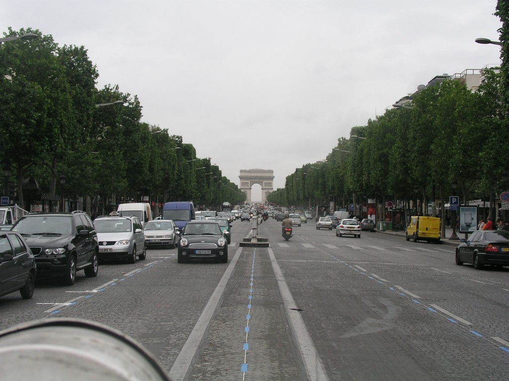 Champes Elysees
